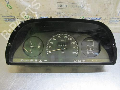 Used Instrument cluster FIAT UNO (146_, 158_) 1.0 (146E) (42 hp) 19185159