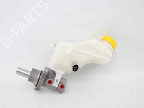 Used Brake master cylinder Brake master cylinder FIAT TIPO Estate (356_, 357_) 1.4 (356WXA1B) (95 hp) 32224218 32224218