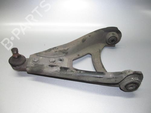 Used Right front suspension arm RENAULT MEGANE I (BA0/1_) 1.4 e (BA0E, BA0V) (75 hp) 19185717