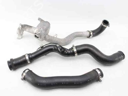 Intercooler-rør Intercooler-rør TOYOTA COROLLA Saloon (_E12_) 1.4 D-4D (NDE120_, NDE120R) (90 hp) 35889406 35889406