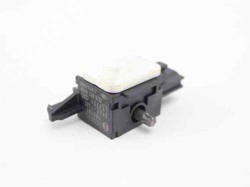Used Electronic module RENAULT CLIO III (BR0/1, CR0/1) 1.5 dCi (BR17, CR17) (86 hp) 19219322