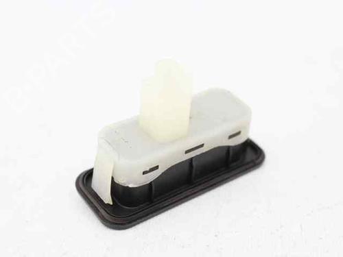 Tailgate handle RENAULT CLIO IV (BH_) 1.5 dCi 90 | BP31121425C132 