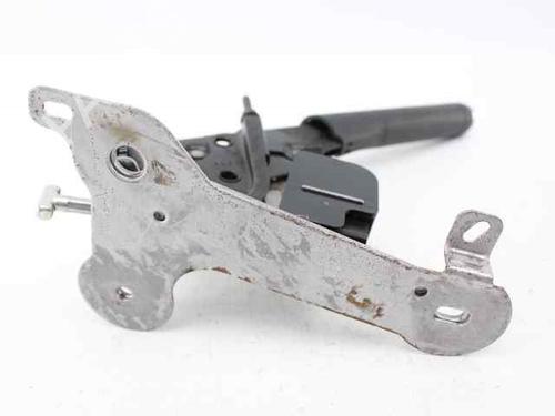 Hand brake PEUGEOT 208 I (CA_, CC_) 1.2 VTI 82 | BP26137355I18