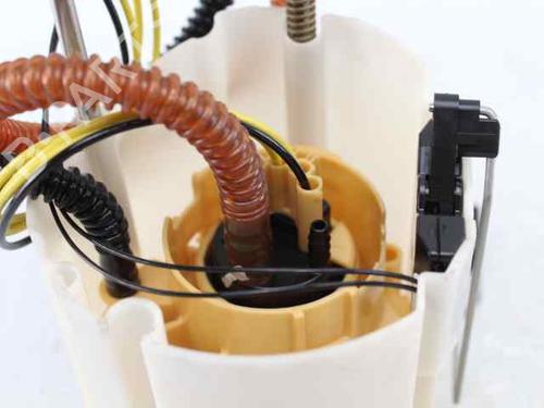 Fuel pump BMW 1 (F40) 116 d | BP37502978M76 - Image 5