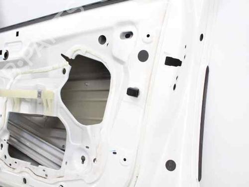 Right front door CITROËN C4 CACTUS 1.2 VTi 82 | BP32224261C3