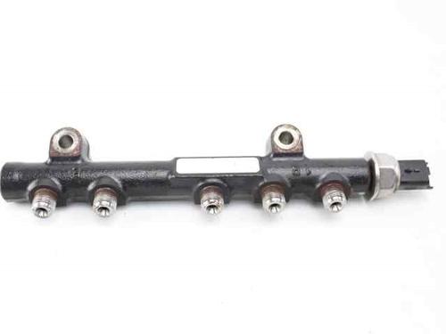 Used Injection rail PEUGEOT 308 SW II (LC_, LJ_, LR_, LX_, L4_) 1.6 HDi / BlueHDi 115 (LCBHXM, LCBHXT) (115 hp) 33223293