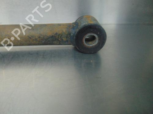 Right rear suspension arm MITSUBISHI PAJERO I (L04_G, L14_G) 2.5 TD (L044G, L049G) | BP19199640M15 
