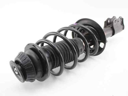 Used Left front shock absorber TOYOTA YARIS (_P13_) 1.4 D (NLP130_, NLP130) (90 hp) 19237453