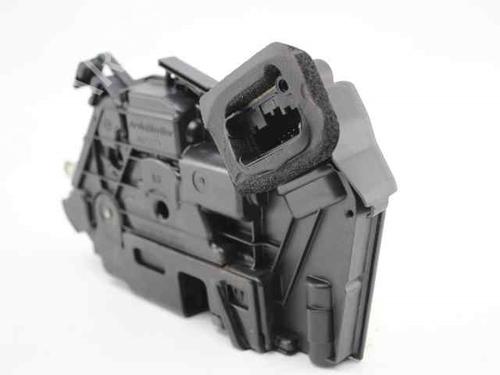Front right lock VW POLO V (6R1, 6C1) 1.2 TDI | BP19230337C97 
