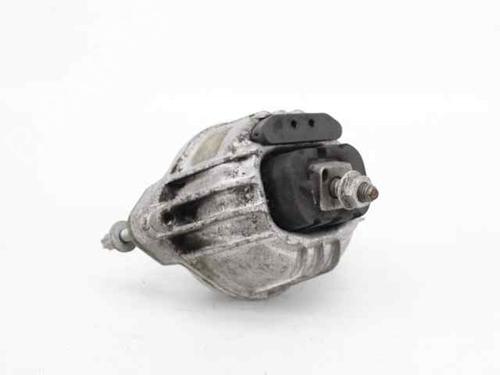 Used Engine mount BMW 3 Touring (E91) 320 d (177 hp) 19216799