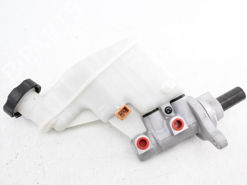 Used Brake master cylinder Brake master cylinder KIA CEE'D (JD) 1.6 CRDi 136 (136 hp) 39700093 39700093