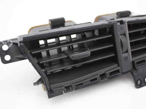 Air vent TOYOTA YARIS (_P13_) 1.3 (NSP130_, NSP130) | BP19238860I21 