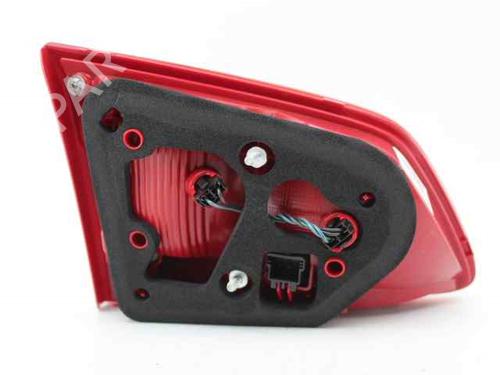 Right tailgate light VW PASSAT B6 (3C2) 1.6 TDI | BP31576539C80 