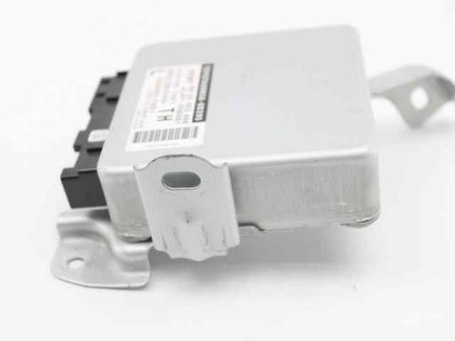 Electronic module TOYOTA YARIS (_P13_) 1.3 (NSP130_, NSP130) | BP19221548M83 