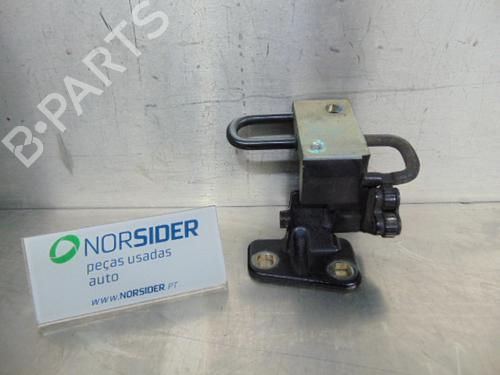 Used Hinge/Door check strap VW PASSAT B6 (3C2) 2.0 TDI (140 hp) 21198089