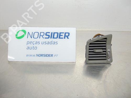 Grille d'aération VOLVO V70 II (285) T5 (250 hp) 19200430