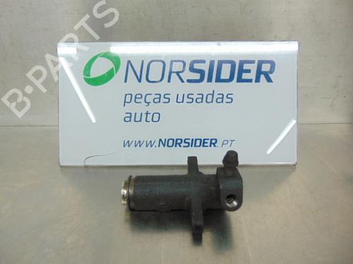 Used Clutch slave cylinder TOYOTA COROLLA Liftback (_E11_) 1.9 D (WZE110_, WZE110R) (69 hp) 19197308
