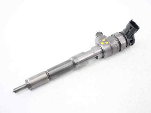 Used Injector DACIA SANDERO II 1.5 dCi 75 / Blue dCi 75 (B8JW, B8M4, B8AH, B8M7, B8M6) (75 hp) 19242691