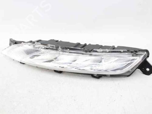 Used Left daytime light Left daytime light 37186875 37186875