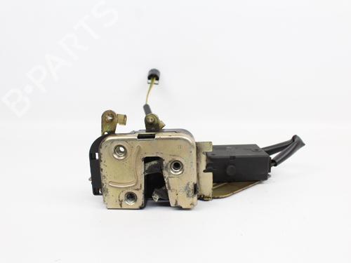 Used Front right lock VOLVO 440 (445) 1.7 (106 hp) 19206076
