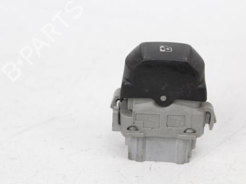 Right front window switch RENAULT MEGANE II (BM0/1_, CM0/1_) 1.5 dCi (BM0F, BM0T, BM2B, CM0F, CM0T) | BP19207566I26 