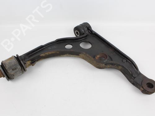 Used Right front suspension arm CITROËN JUMPER I Van (230L) 2.5 TDi (107 hp) 19208647