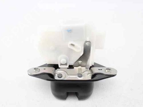 Used Tailgate lock HONDA CIVIC VIII Hatchback (FN, FK) 2.2 CTDi (FK3) (140 hp) 26535294