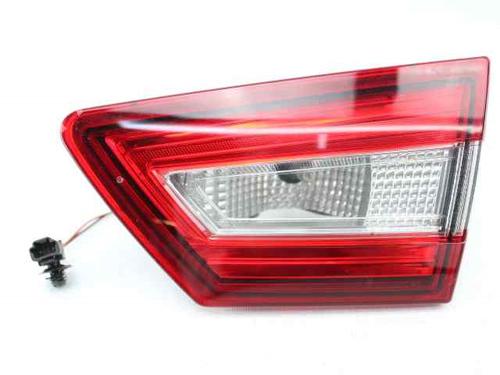 right-tailgate-light-renault-clio-iv-bh_-2012-2013-2014-2015-2016-2017-2018-2019-2020-2021-31121436 main image