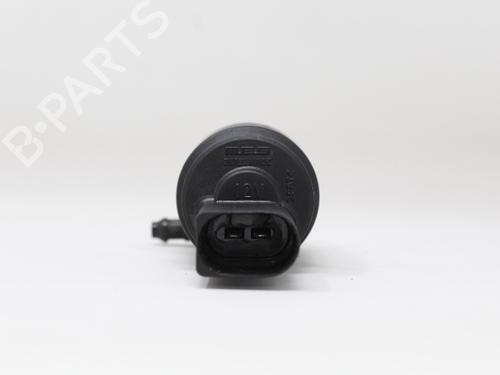 Washer pump VW TRANSPORTER T5 Van (7HA, 7HH, 7EA, 7EH) 1.9 TDI | BP21198231E24 