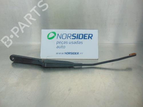 Front windshield wiper arm RENAULT KANGOO Express (FC0/1_) 1.5 dCi (FC07, FC1R) 8200158098
