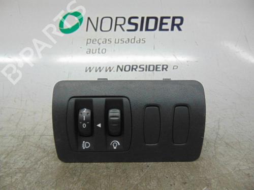 Used Switch RENAULT CLIO III (BR0/1, CR0/1) 1.2 16V (BR02, BR0J, BR11, CR02, CR0J, CR11) (75 hp) 19189259