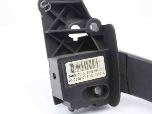 Steering wheel controls CITROËN C4 Grand Picasso I (UA_) 1.6 HDi | BP19220000E15 