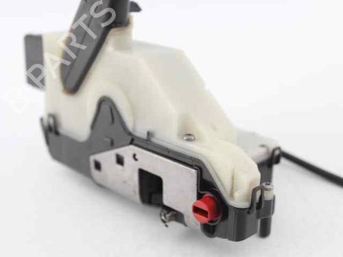 Rear right lock PEUGEOT 2008 I (CU_) 1.2 VTi | BP23201495C99