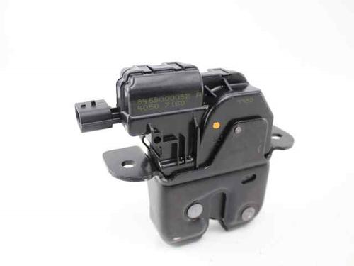 tailgate-lock-renault-megane-iii-hatchback-bz01_-b3_-2008-34410050 main image
