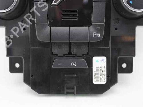 Climate control VOLVO V40 Hatchback (525) D2 | BP33279591I5 - Image 4
