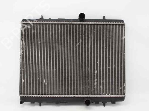 Used Water radiator Water radiator 33331279 33331279