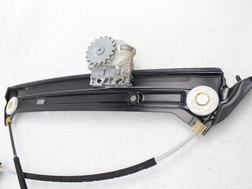Front left window mechanism BMW 1 (F21) 116 d | BP40240182C22 - Image 9
