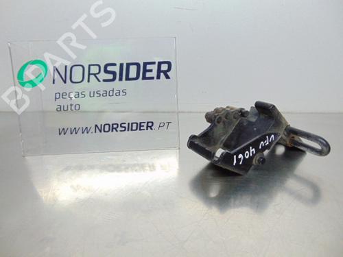 Dørhengsel/Dørstopper AUDI A4 B5 (8D2) 1.9 TDI (110 hp) 21197671