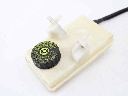Brake master cylinder PEUGEOT 3008 I MPV (0U_) 2.0 HDi 150 / BlueHDi 150 | BP19240800M77 