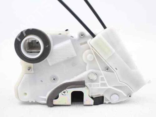 Front left lock TOYOTA YARIS (_P9_) 1.4 D-4D (NLP90_, NLP90R) | BP19244595C98 