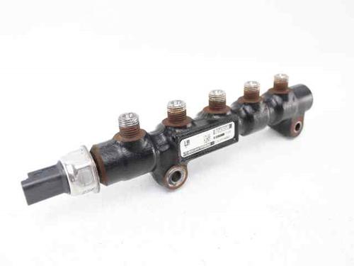 Used Injection rail Injection rail 37062871 37062871
