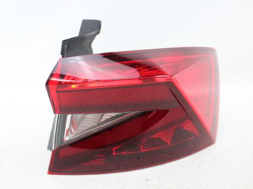 Used Right taillight Right taillight SKODA FABIA IV (PJ3) 1.0 TSI (116 hp) 40274270 40274270
