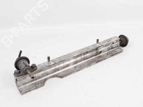 Used Injection rail HONDA CIVIC VI Fastback (MA, MB) 1.4 i (MA8, MB2) (90 hp) 19208059