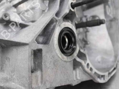 Gearbox RENAULT MEGANE III Hatchback (BZ0/1_, B3_) 1.2 TCe (BZ2B, BZ11) | BP19237671M3 