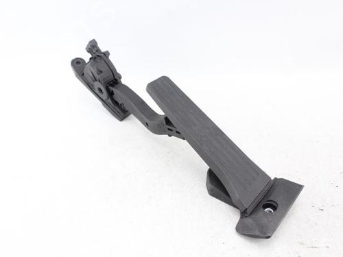 pedal-kia-ceed-jd-2012-2013-2014-2015-2016-2017-2018-39700016 main image