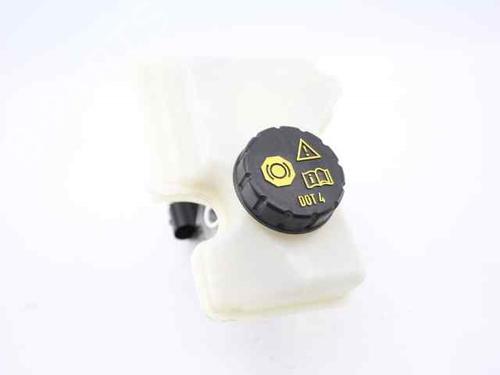 Brake master cylinder SEAT IBIZA V (KJ1, KJG) 1.0 | BP21373858M77 