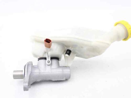 Brake master cylinder PEUGEOT 208 I (CA_, CC_) 1.4 HDi | BP23971795M77