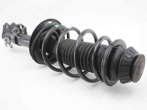 Used Left front shock absorber TOYOTA YARIS (_P13_) 1.3 (NSP130_, NSP130) (99 hp) 19245306