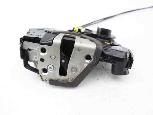 Front right lock TOYOTA AURIS (_E15_) 1.4 D-4D (NDE150_, NDE150R) | BP24603408C97 