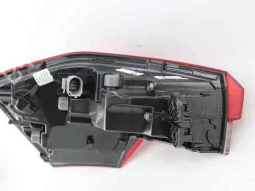 Right taillight SKODA KAMIQ (NW4) 1.5 TSI | BP32433142C35 